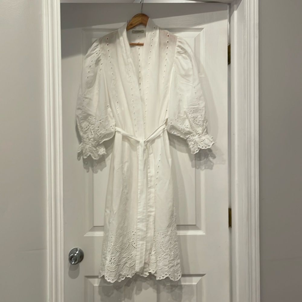 Nocturne White Embroidered Wrap Mini Dress size 1